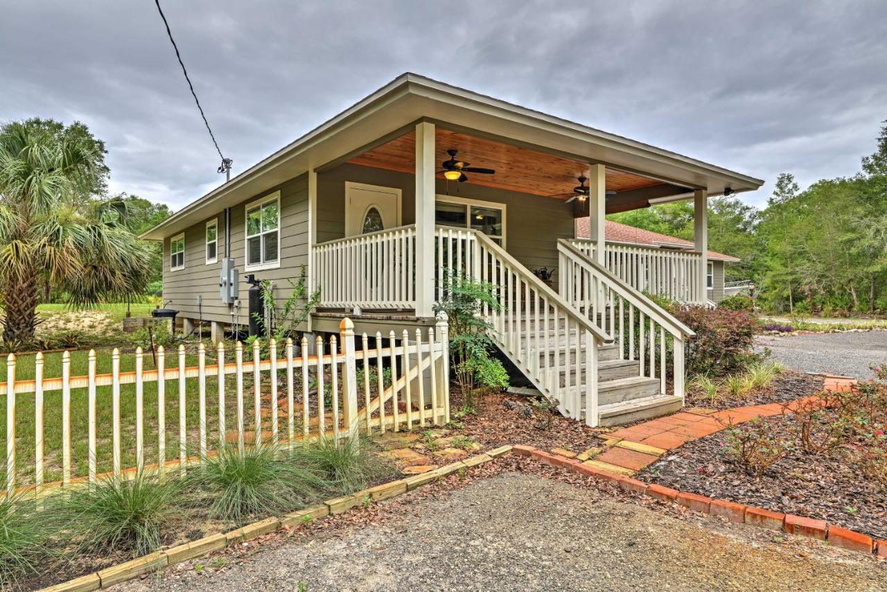Crystal River Cottage On 1 Acre With Deck And Porch! Yankeetown 外观 照片