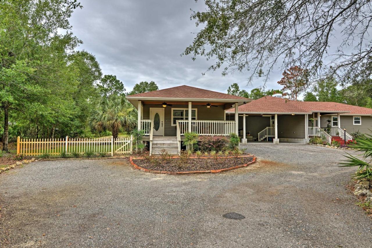 Crystal River Cottage On 1 Acre With Deck And Porch! Yankeetown 外观 照片
