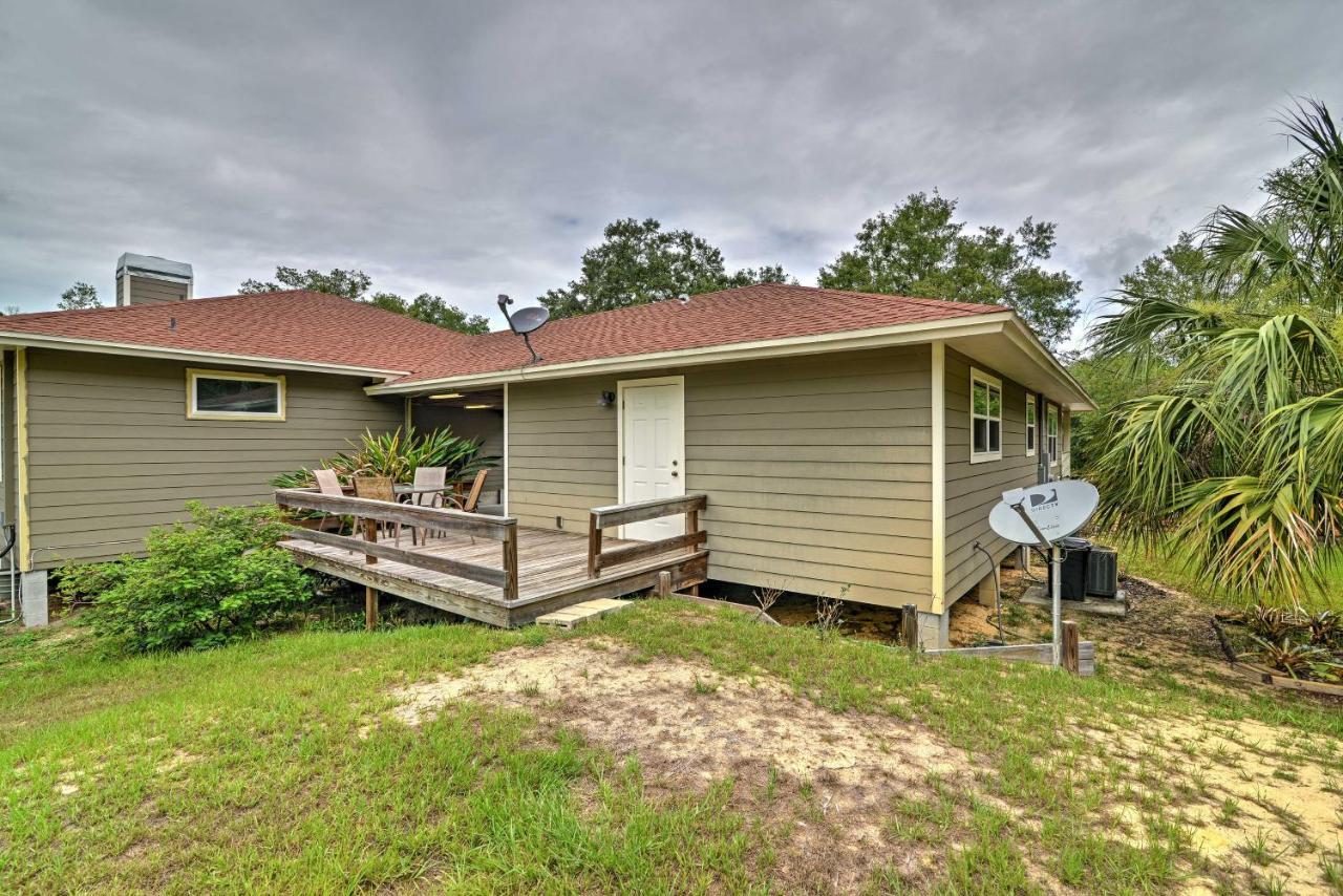 Crystal River Cottage On 1 Acre With Deck And Porch! Yankeetown 外观 照片